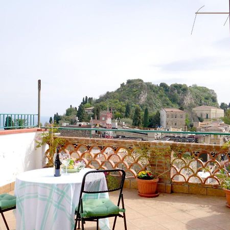 Bed And Breakfast Sorriso Taormina Exterior foto