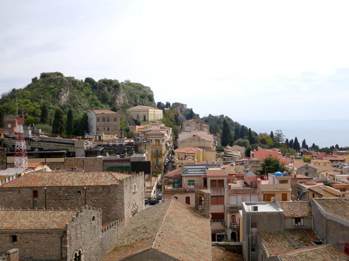 Bed And Breakfast Sorriso Taormina Exterior foto